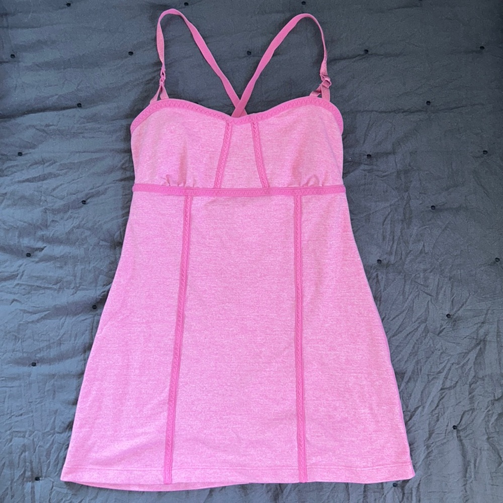 Lulu lemon tank